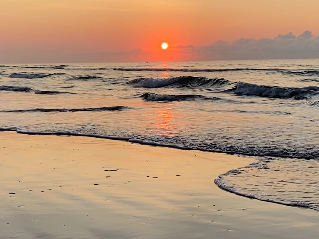 Project to move inlet faces November deadline — Carolina coast real estate